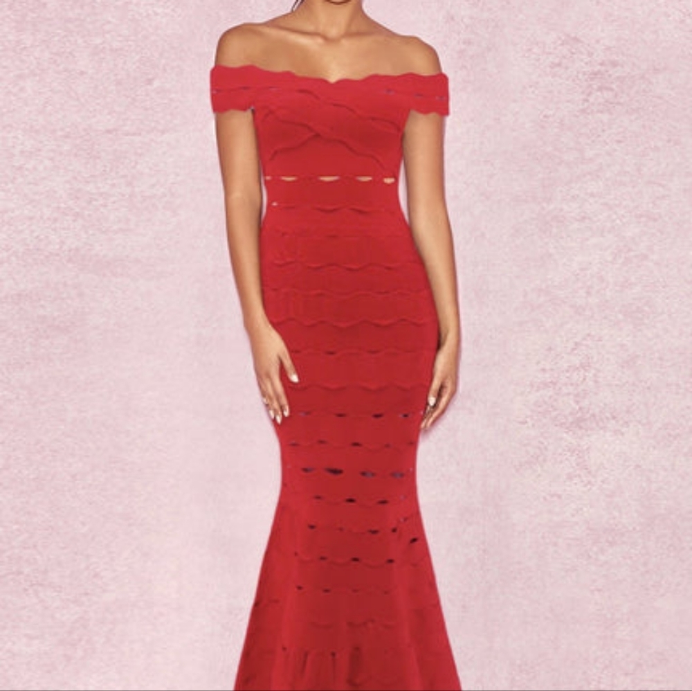 Calm Abigail Burgundy Bodycon Cutout off the shoulder Mermaid Bandage Dress NWOT